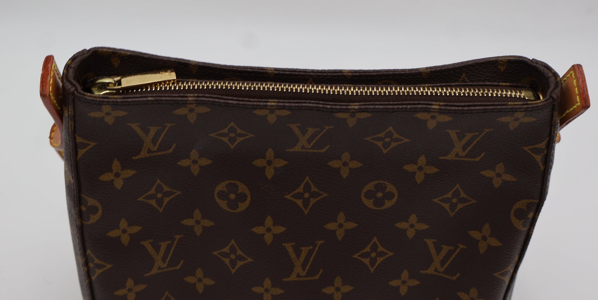 Louis Vuitton Monogram Looping PM
